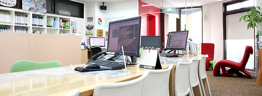 写真：天神店内の様子